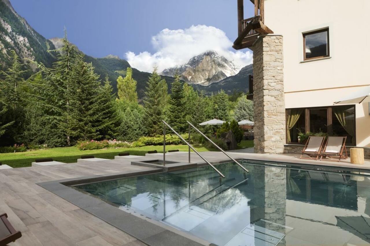 Hotel Qc Termemontebianco Pré-Saint-Didier Exteriér fotografie