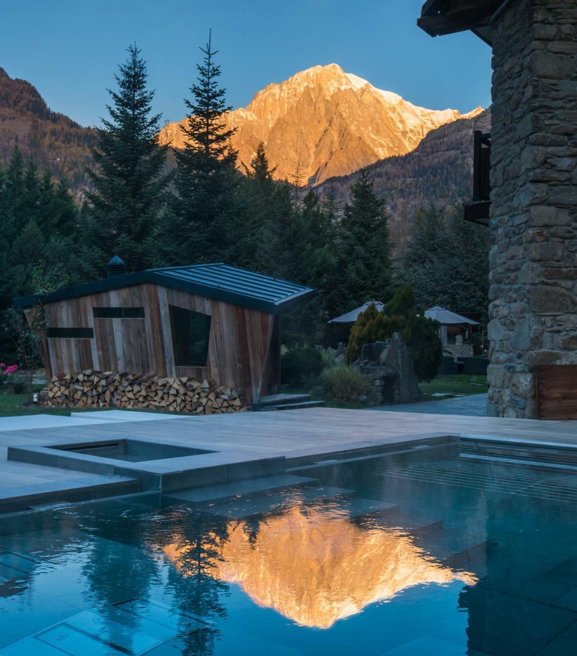 Hotel Qc Termemontebianco Pré-Saint-Didier Exteriér fotografie
